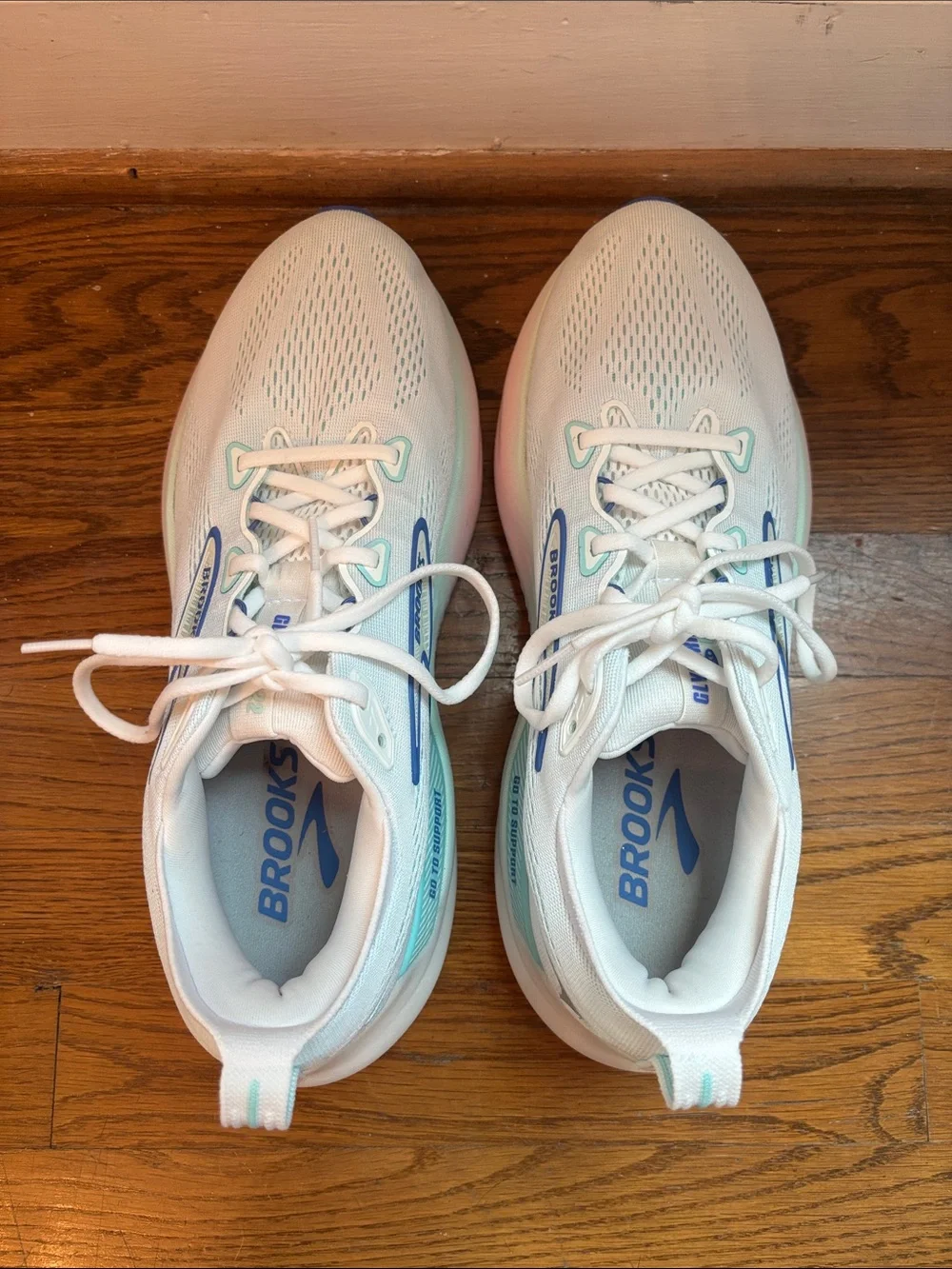 Women's Brooks Glycerin 22 GTS Running Shoes
